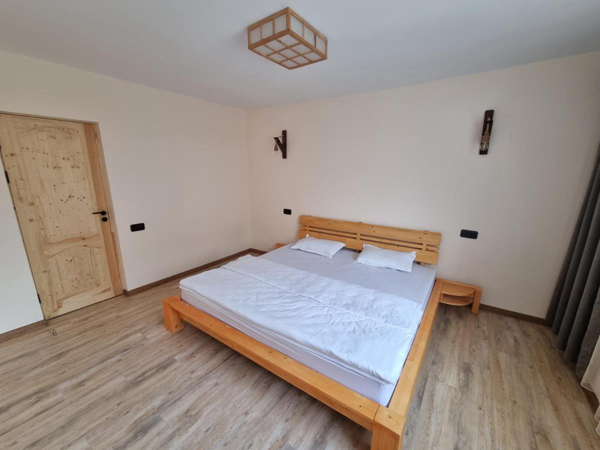 Villa Sunshine , Apartment With 4 Bedrooms,Whole Apartment, Апартмент Целиком ดีลีจาน ภายนอก รูปภาพ