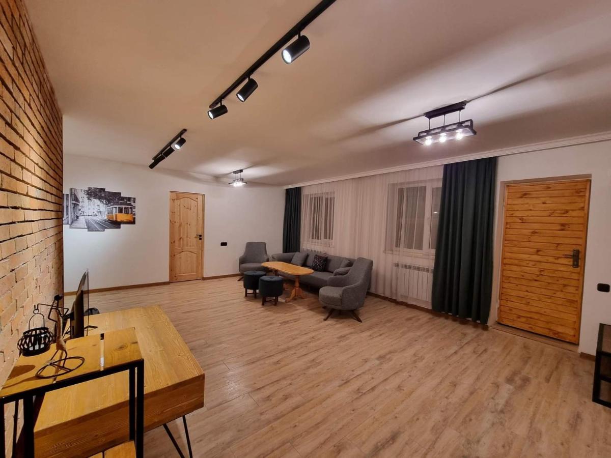 Villa Sunshine , Apartment With 4 Bedrooms,Whole Apartment, Апартмент Целиком ดีลีจาน ภายนอก รูปภาพ