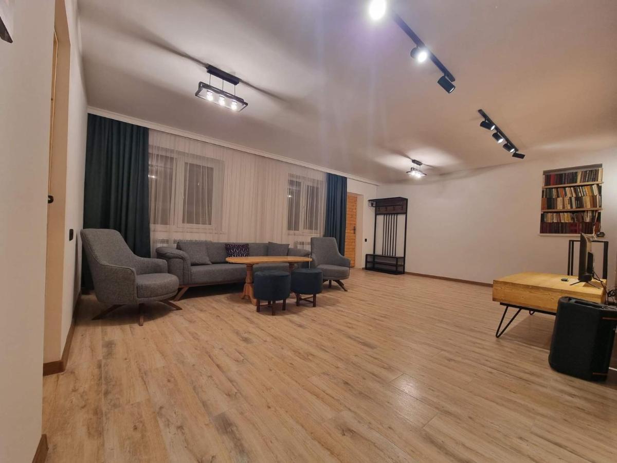 Villa Sunshine , Apartment With 4 Bedrooms,Whole Apartment, Апартмент Целиком ดีลีจาน ภายนอก รูปภาพ