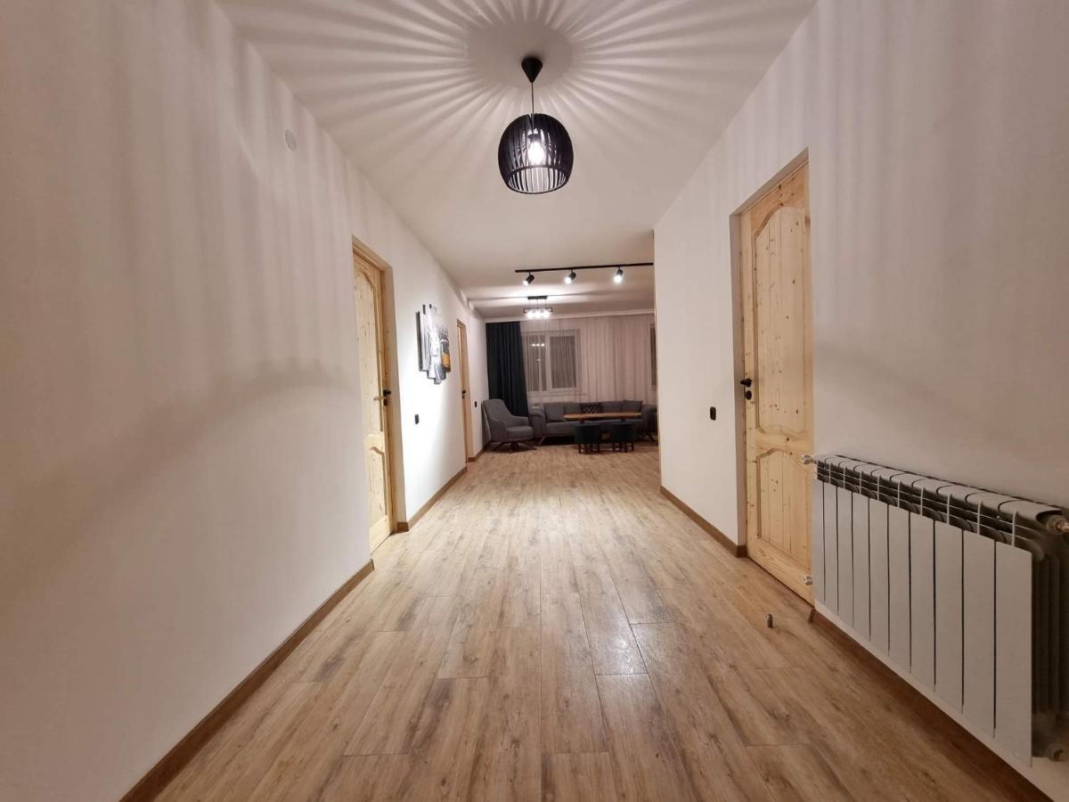 Villa Sunshine , Apartment With 4 Bedrooms,Whole Apartment, Апартмент Целиком ดีลีจาน ภายนอก รูปภาพ