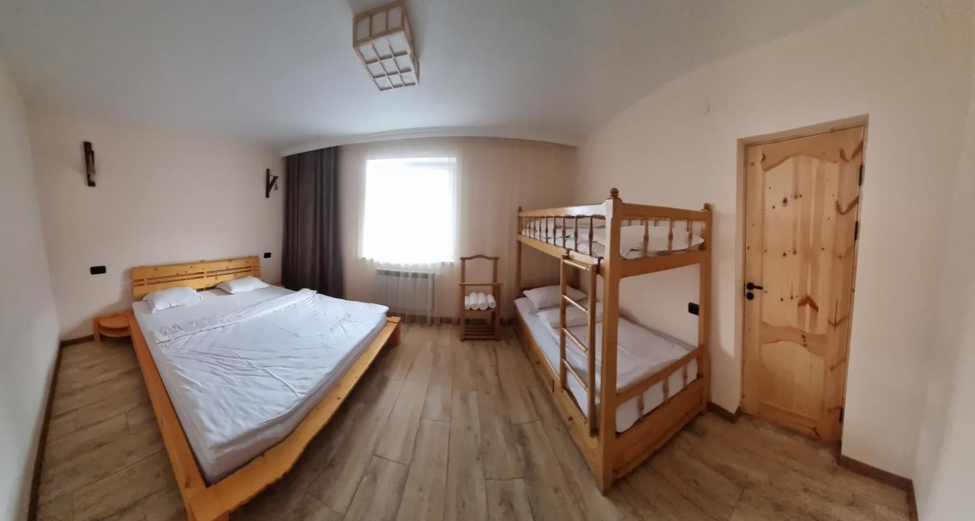 Villa Sunshine , Apartment With 4 Bedrooms,Whole Apartment, Апартмент Целиком ดีลีจาน ภายนอก รูปภาพ