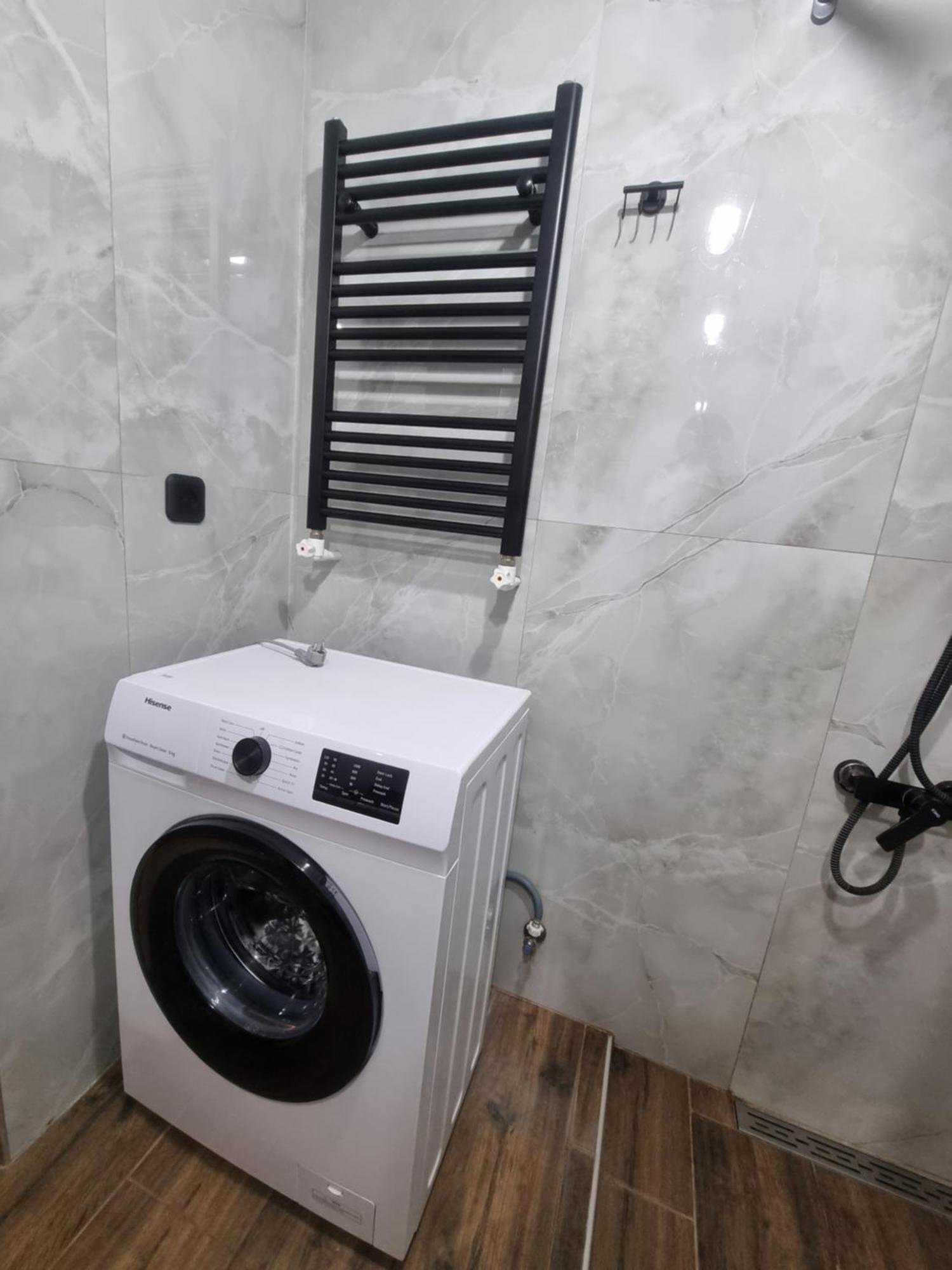 Villa Sunshine , Apartment With 4 Bedrooms,Whole Apartment, Апартмент Целиком ดีลีจาน ภายนอก รูปภาพ